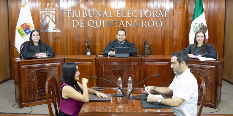 El Pleno del TEQROO determina la existencia de violencia política contra las mujeres en razón de género
