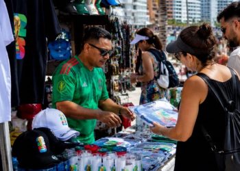 Comercio local cobra impulso en Cancún: 96 locales operan en mercados municipales