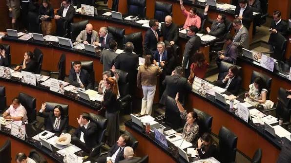 Senado aprueba reforma a la Ley Aduanera para frenar subvaluación y huachicol fiscal