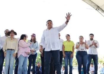 Javier May reporta 172 audiencias comunitarias en Tabasco
