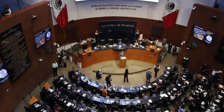 Senado aprueba Ley de Economía Digital para reducir progresivamente los pagos en efectivo