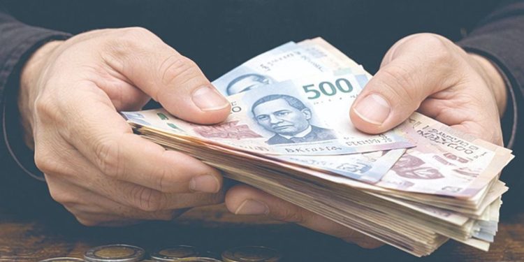 Aumenta 4.5% la deuda pública de México e ingresos del Gobierno caen 2.8% a septiembre