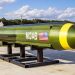 Donald Trump descarta uso de armas nucleares y tropas terrestres en Irán, pero contempla bomba MOAB
