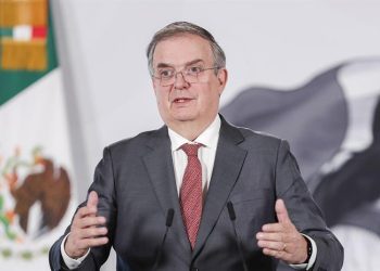 Marcelo Ebrard impulsa en el G20 agenda para ampliar exportaciones de autos, acero y tequila