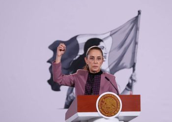 Claudia Sheinbaum y Consejería Jurídica desmienten «Ley Antimemes»; aclaran que reforma combate fraudes y usurpación institucional